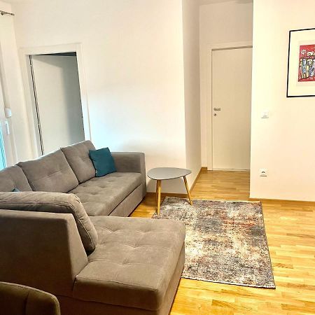 Apartment Diana Zara Parking Free Εξωτερικό φωτογραφία
