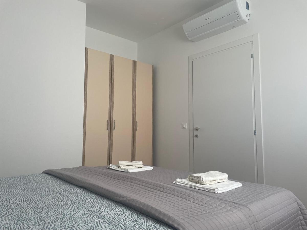 Apartment Diana Zara Parking Free Εξωτερικό φωτογραφία
