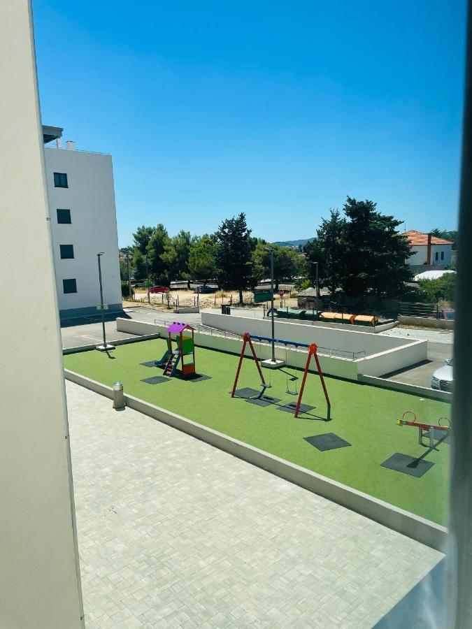 Apartment Diana Zara Parking Free Εξωτερικό φωτογραφία