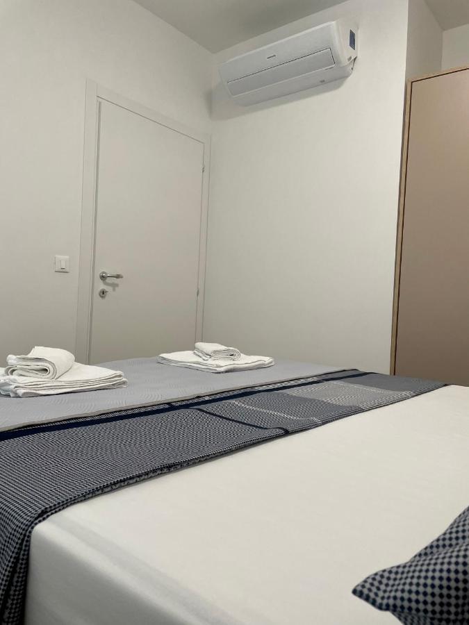 Apartment Diana Zara Parking Free Εξωτερικό φωτογραφία